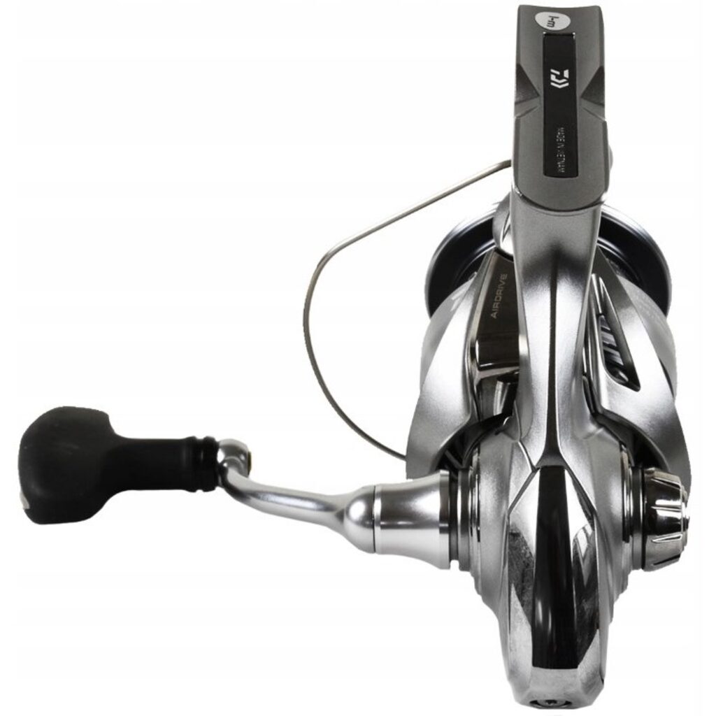 Катушка безынерц. Daiwa 23 EXCELER LT3000-C Катушка безынерц. Daiwa 23 EXCELER LT3000-C
