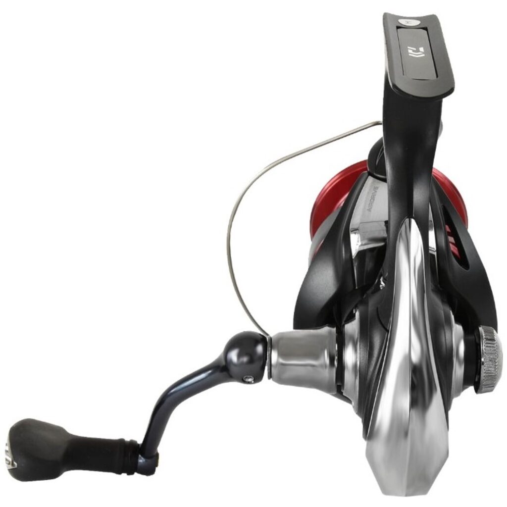 Катушка безынерц. Daiwa 23 NINJA LT4000-C Катушка безынерц. Daiwa 23 NINJA LT4000-C