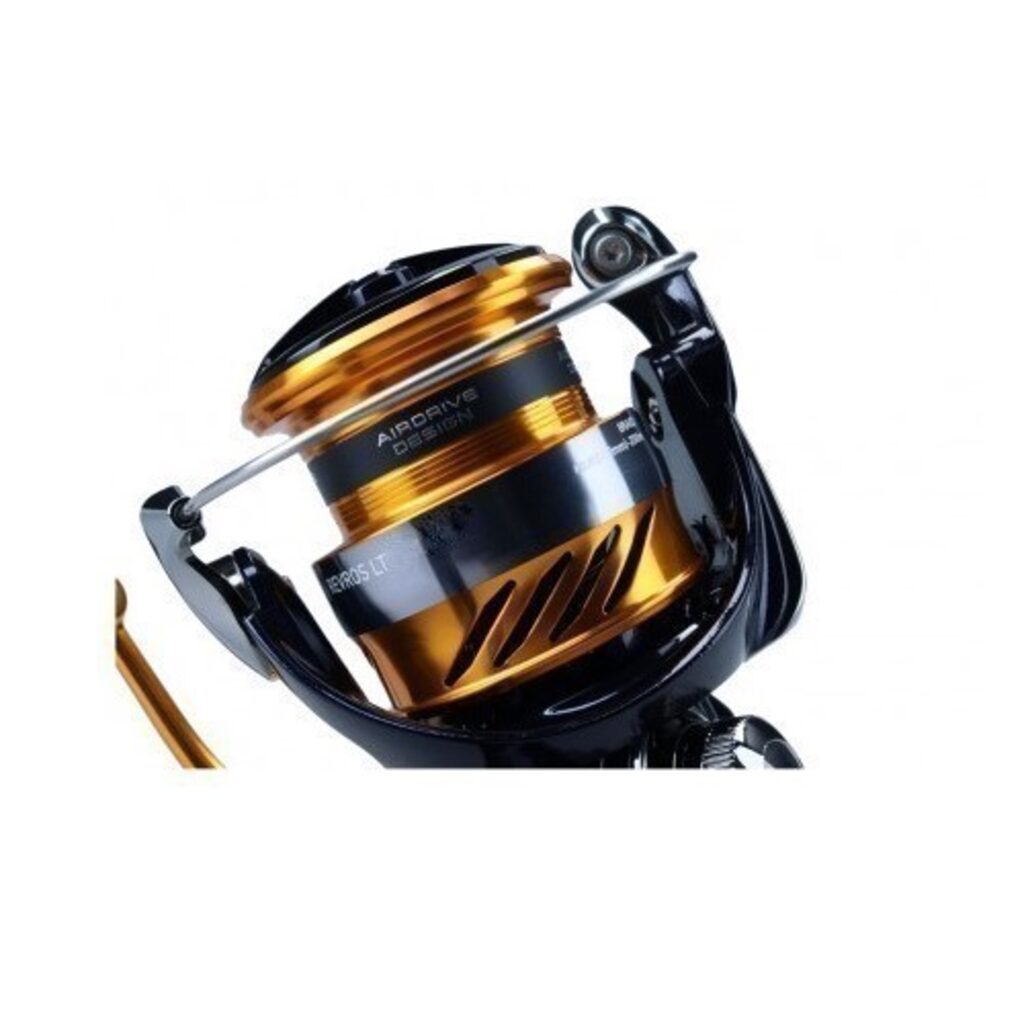 Катушка безынерц. Daiwa 23 Revros LT 3000-C Катушка безынерц. Daiwa 23 Revros LT 3000-C