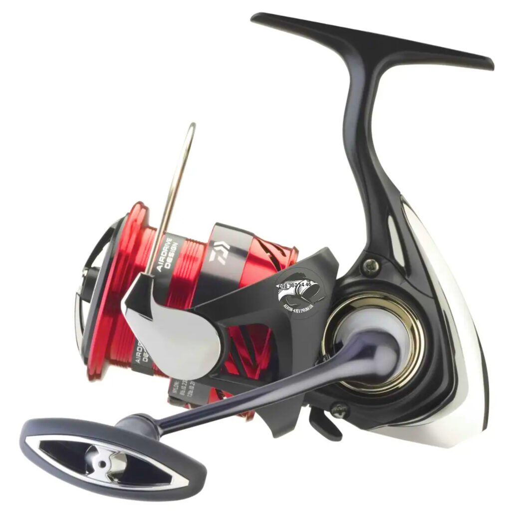 Катушка безынерц. Daiwa 23 NINJA LT4000-CP