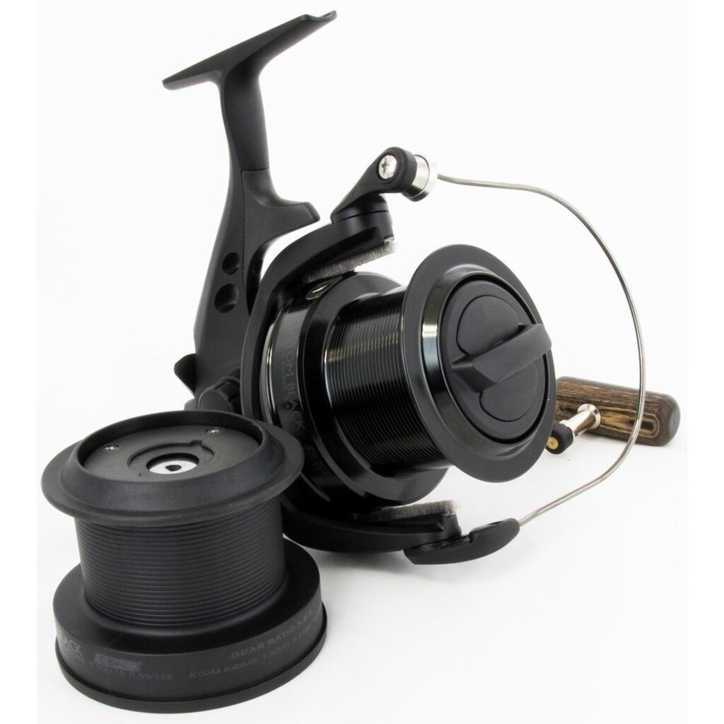 Катушка безынерционная Okuma Custom Black CB-60 Катушка безынерционная Okuma Custom Black CB-60