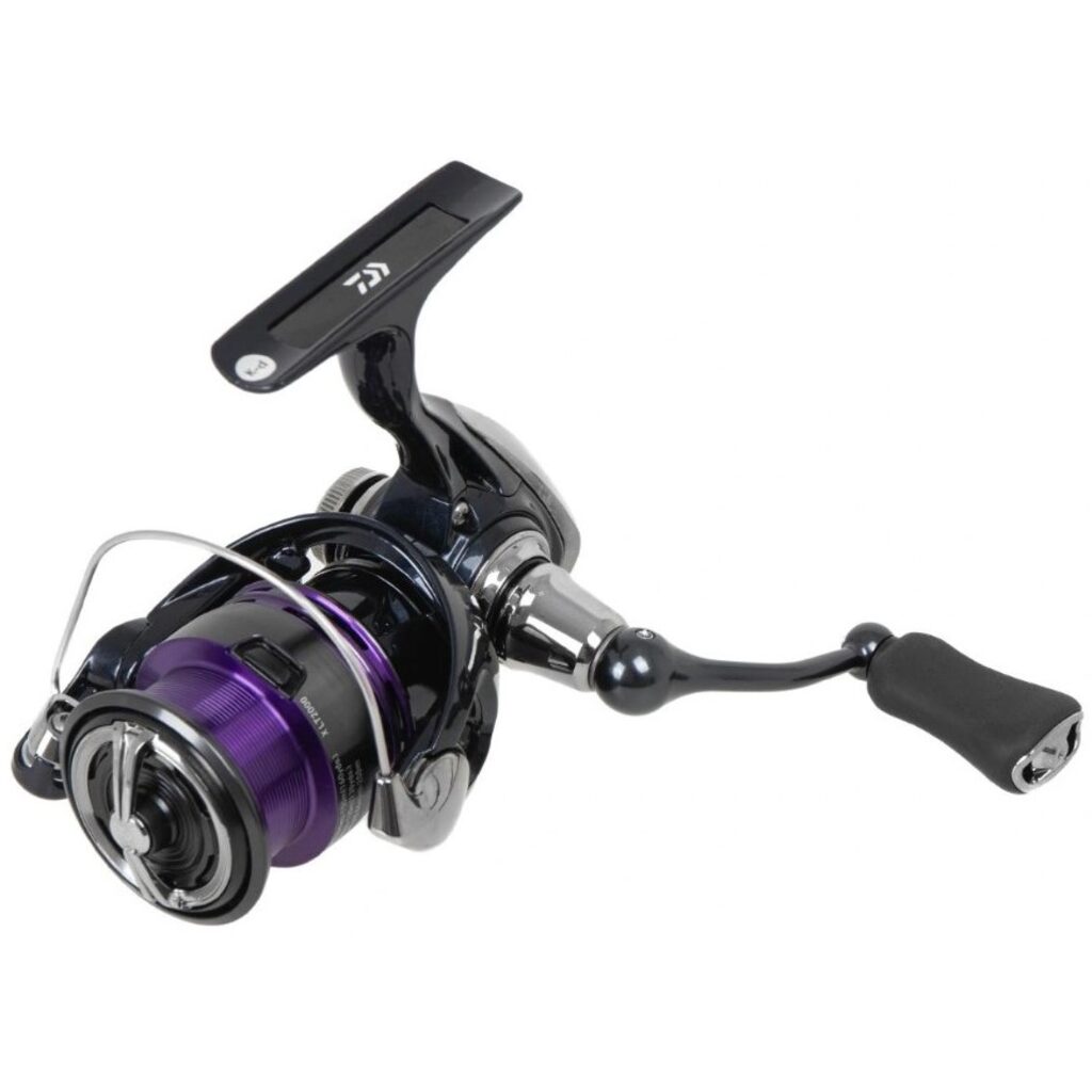 Катушка безынерц. Daiwa 24 PROREX X LT 2000 Катушка безынерц. Daiwa 24 PROREX X LT 2000