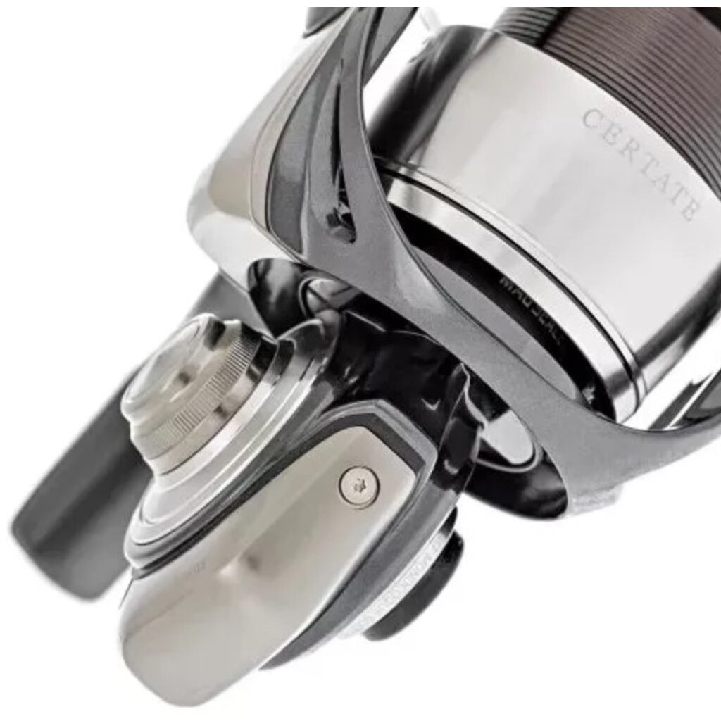 Катушка безынерц. Daiwa 24 CERTATE (G) FC LT2000-P Катушка безынерц. Daiwa 24 CERTATE (G) FC LT2000-P