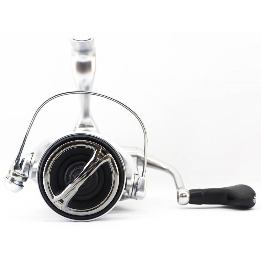 Катушка рыболовная Shimano Stradic 3000FM Катушка рыболовная Shimano Stradic 3000FM