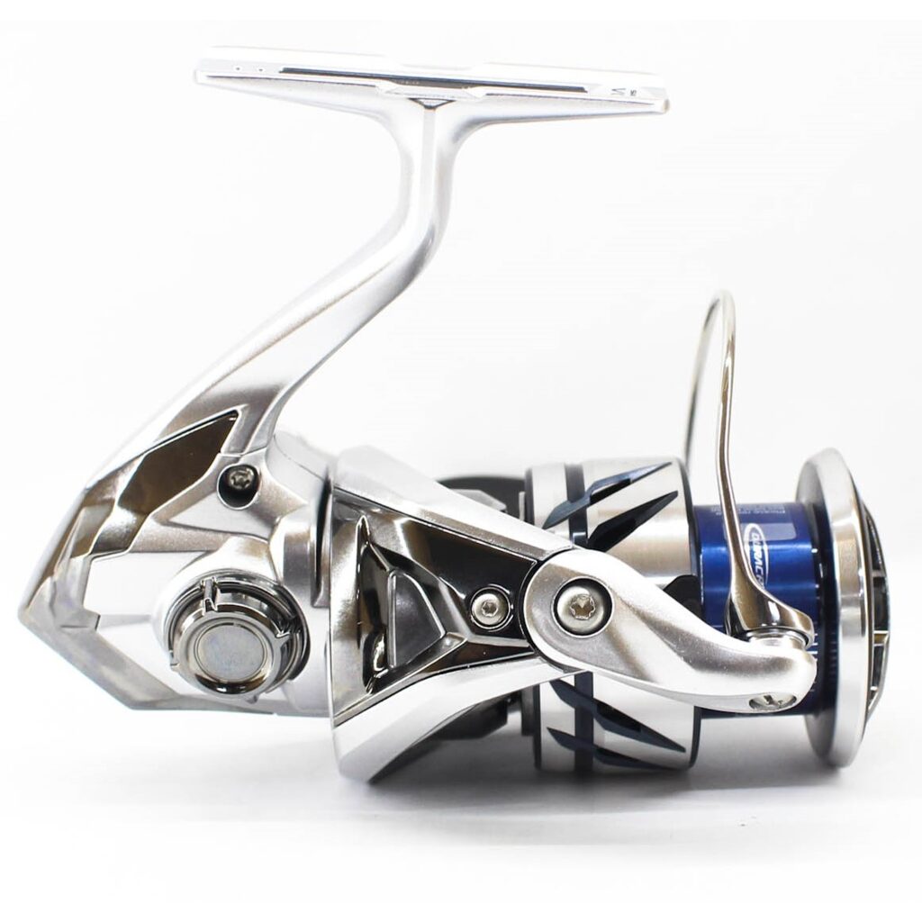 Катушка рыболовная Shimano Stradic 3000FM Катушка рыболовная Shimano Stradic 3000FM