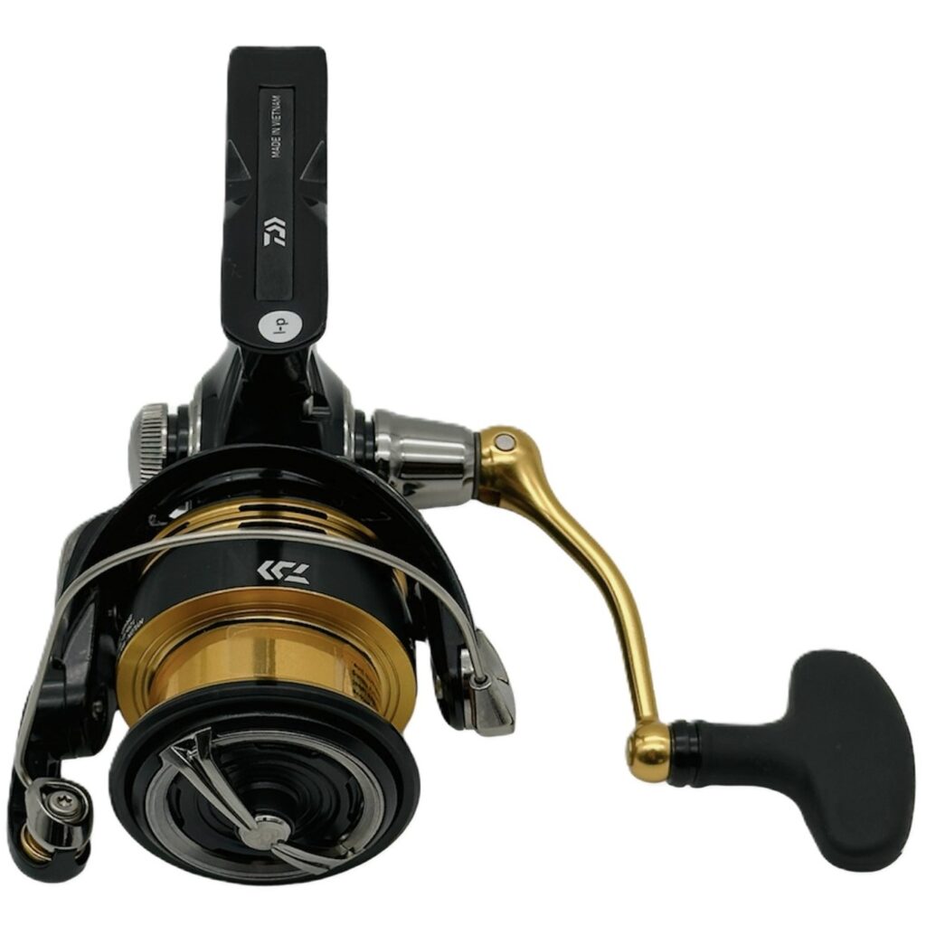 Катушка безынерц. Daiwa 23 LEGALIS LT2500 Катушка безынерц. Daiwa 23 LEGALIS LT2500