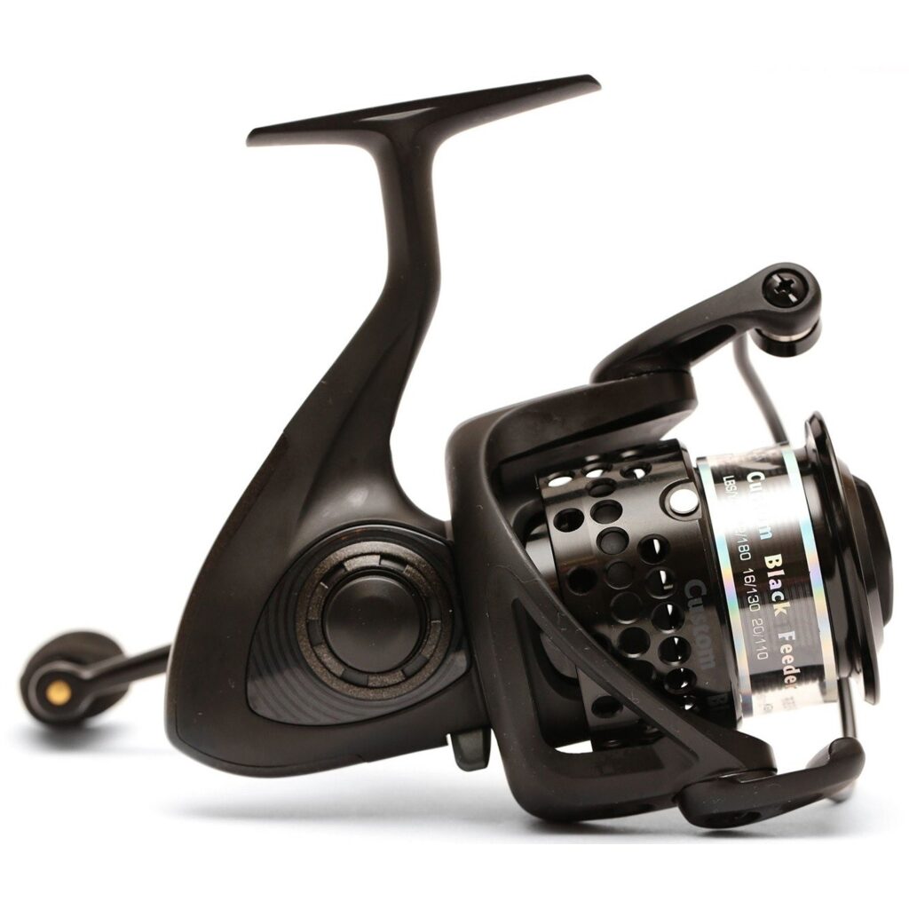 Катушка безынерционная Okuma Custom Black Feeder CLX-55F Катушка безынерционная Okuma Custom Black Feeder CLX-55F