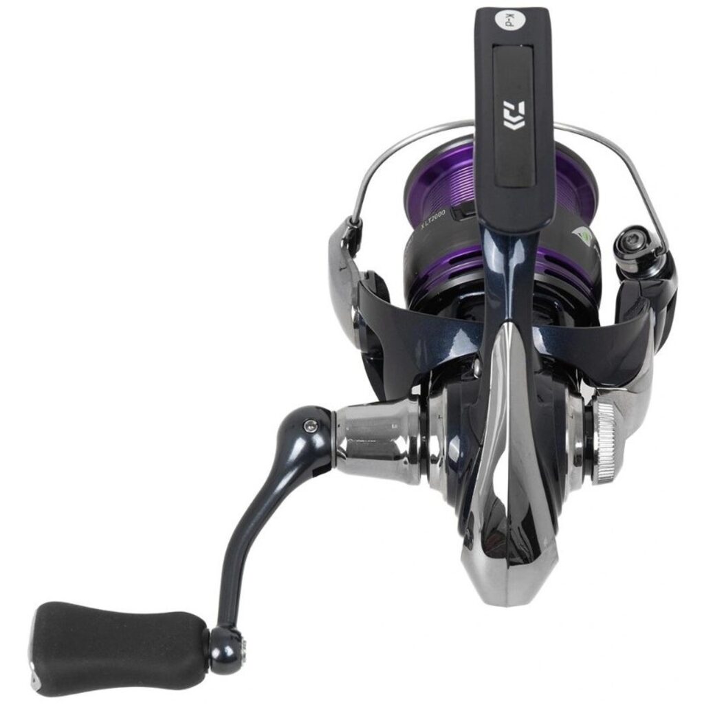 Катушка безынерц. Daiwa 24 PROREX X LT 2000 Катушка безынерц. Daiwa 24 PROREX X LT 2000