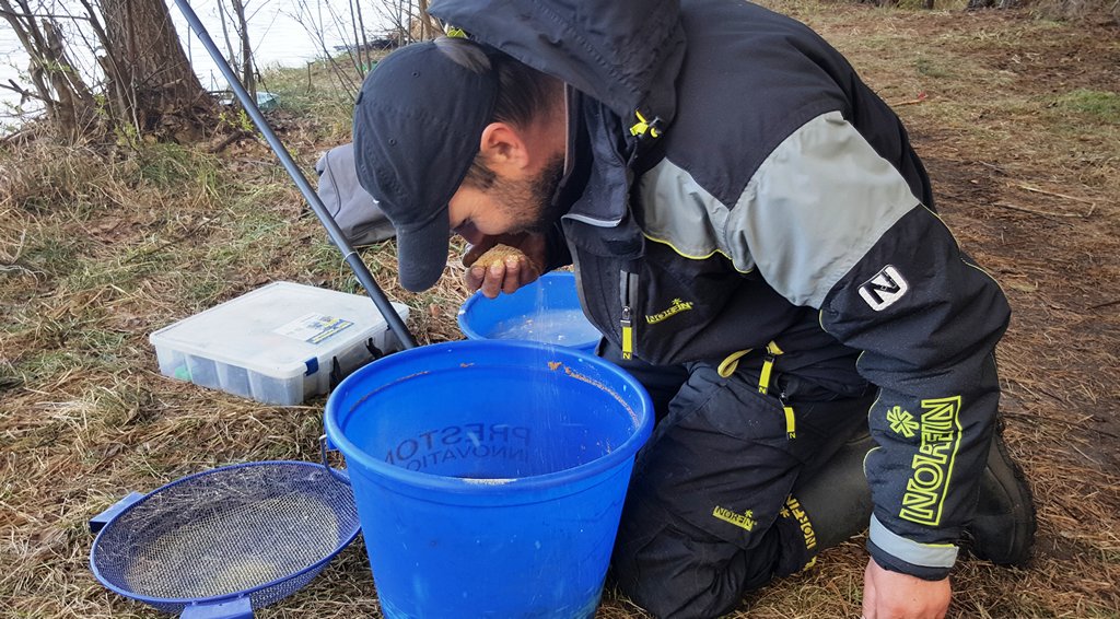 Прикормка для весенней фидерной ловли 00002.JPG