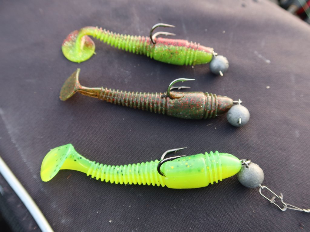 Виброхвосты на двойнике