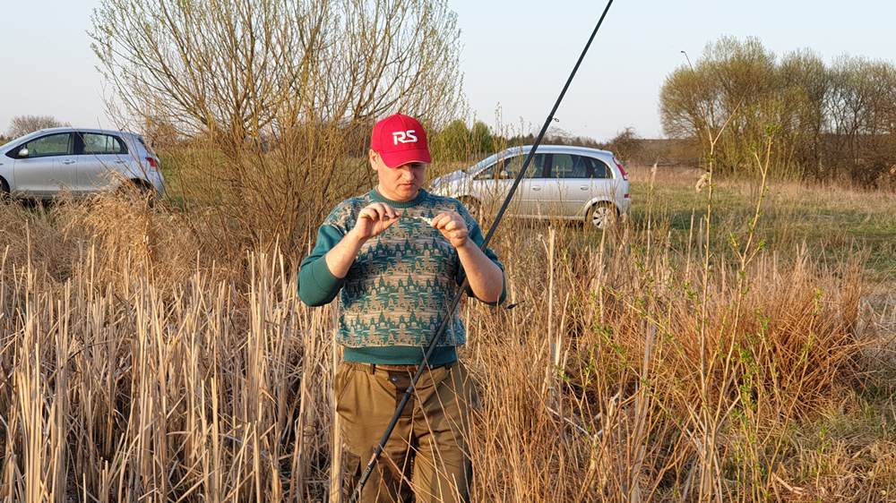 Рыбак с манной болтушкой