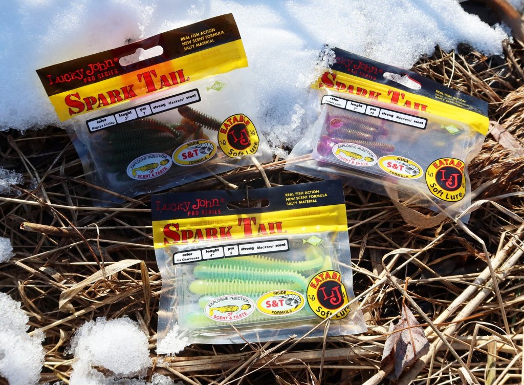 Съедобная резина Lucky John Spark Тail в упаковке