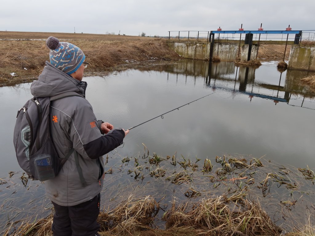 Ловля спиннингом на реке
