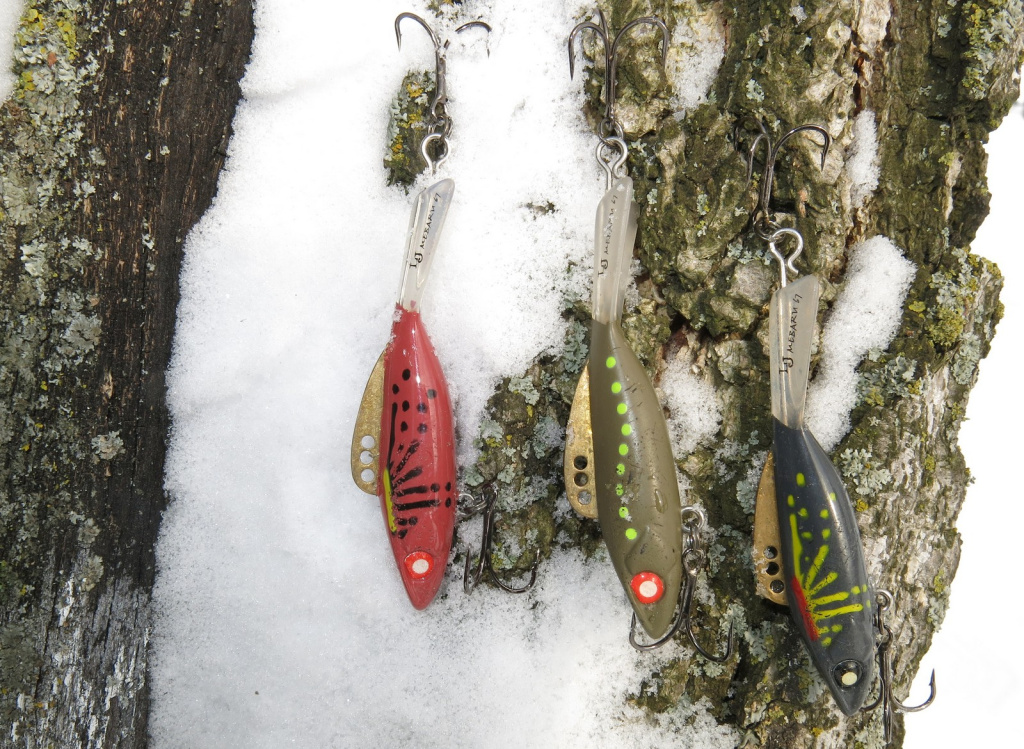 Балансиры Lucky John Mebaru оливковкового, серого и красного цветов