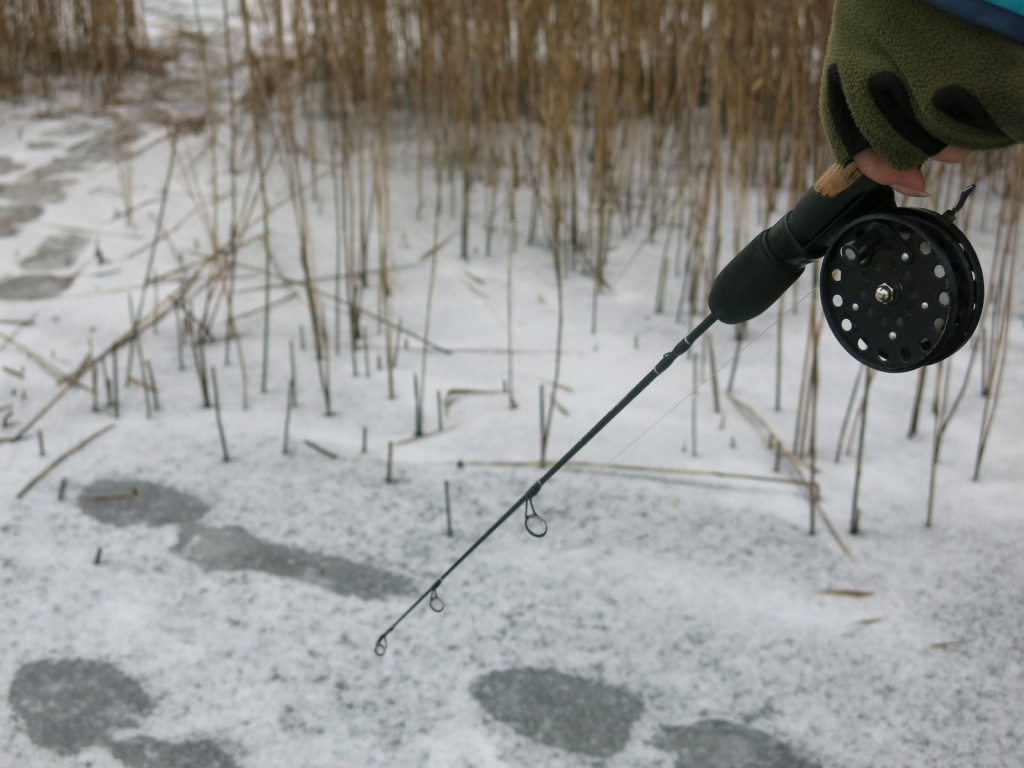 Использование клавишной проводочной катушки для зимней ловли на балансиры 