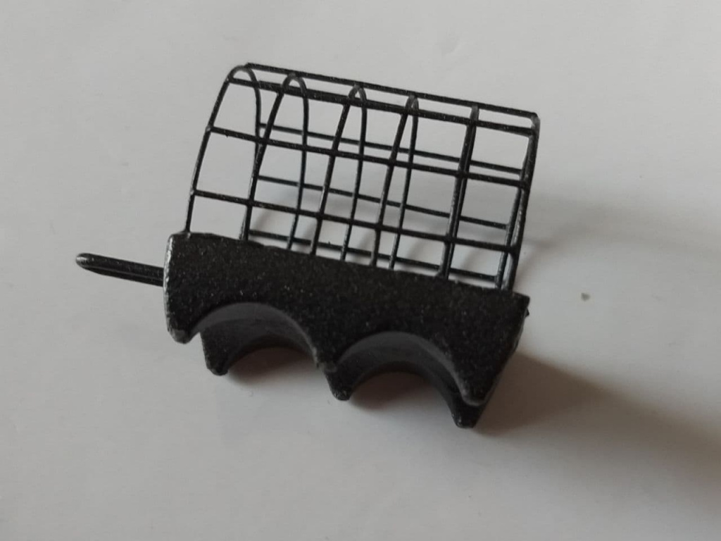 Фидерная кормушка крупным планом