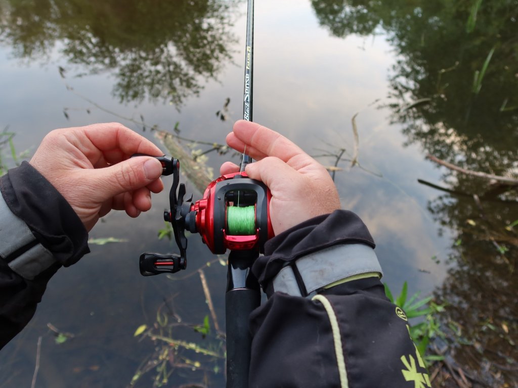 Намотка шнура на мультипликаторную катушку