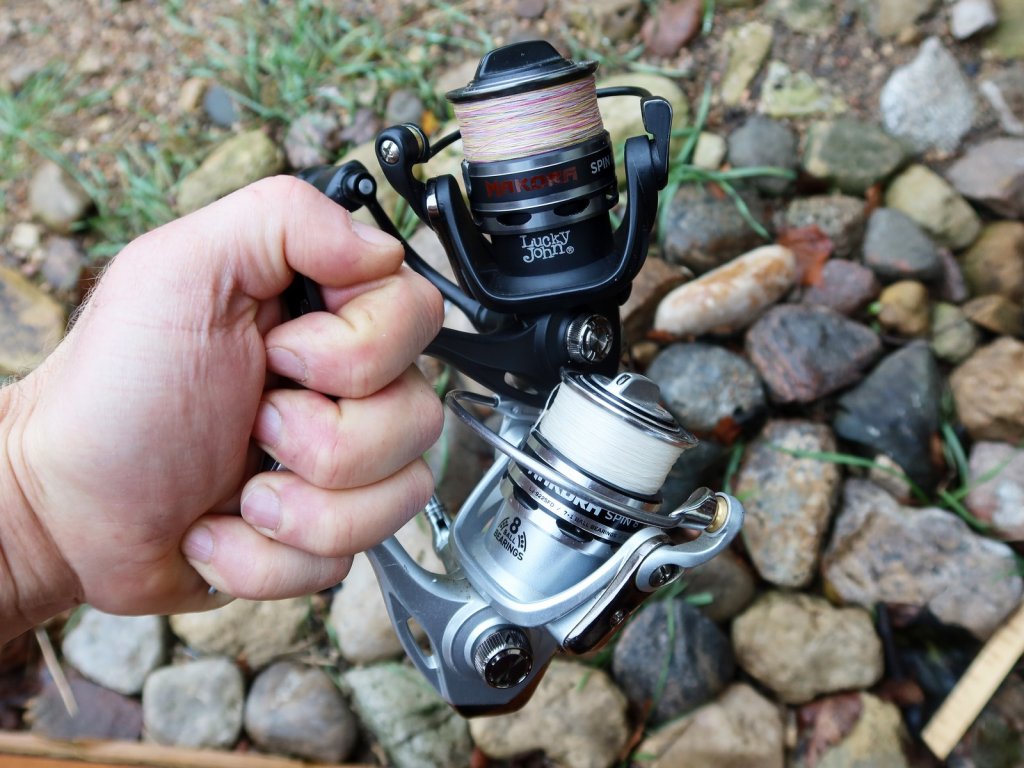 Старая и новая катушки Lucky John Makora Spin 8
