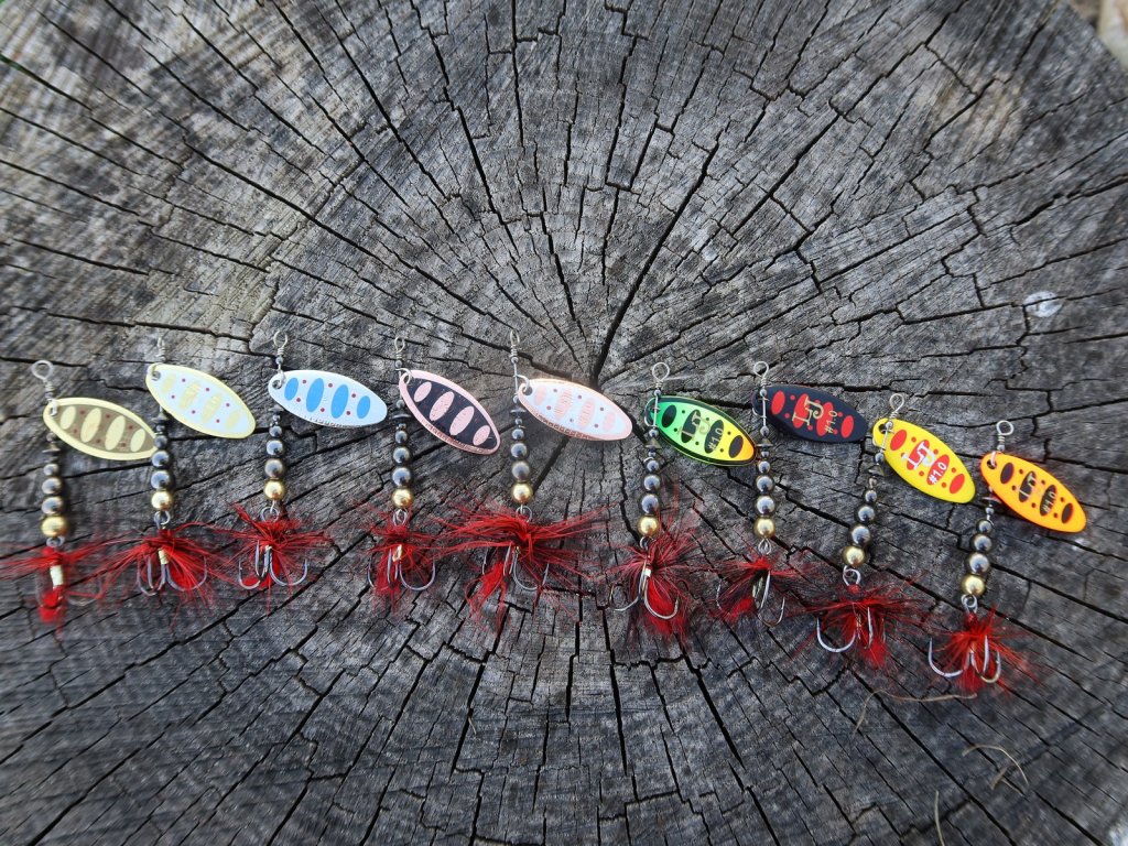 Все расцветки вертушки Lucky John Shelt Blade