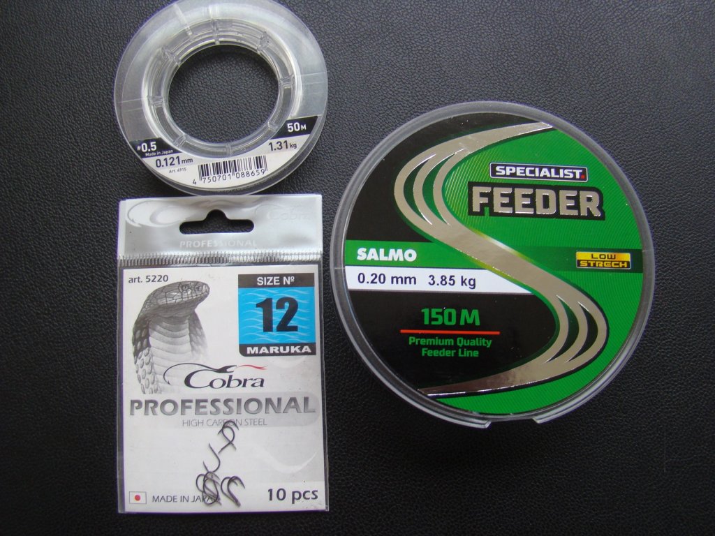 Леска разного диаметра и крючки