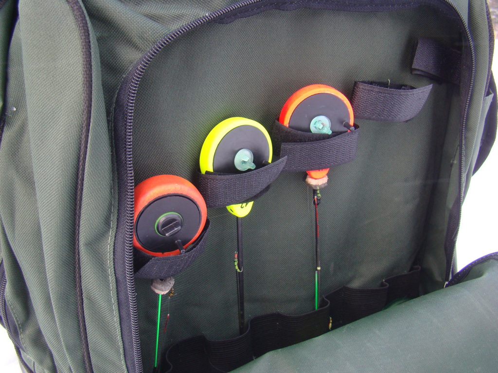 Зимние удочки для ловли на мормышку